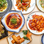 最高級の香辛料や厳選された調味料で、中国、大連・広東で修業を積んだ、本場仕込みの中華を満喫！