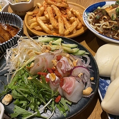 酒とワインと料理　ホリデー食堂の写真2