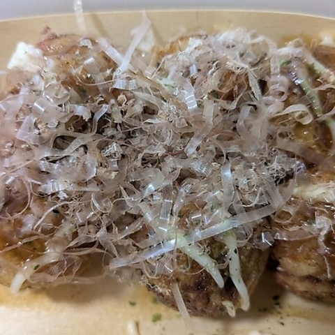 お酒も飲めるたこ焼き屋さん