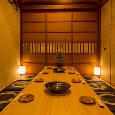 団体個室最大40名様ご利用の際は貸し切りとしてご利用いただけます。鍋あり/鍋なしコースもございます。