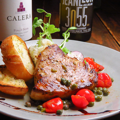 メカジキのグリル食いしん坊風、フレッシュトマトケッパーソース