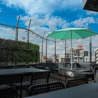 テラス席のご予約はお早目に…