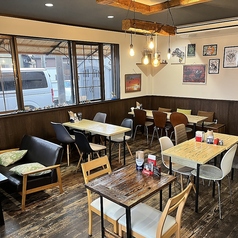 HANGOUTの雰囲気2