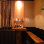木を基調とした上質な空間は大切な方とのデートや女子会などにもぴったり♪ゆったりとお寛ぎ下さい。