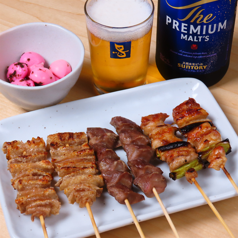 毎日店内で丁寧に串打ちした絶品焼き鳥！