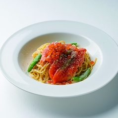 サーモンといくらのクリームパスタ