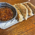料理メニュー写真&nbsp;雅楽ダレ「焼き餃子」～ピリ辛の秘伝のタレ～