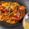 料理メニュー写真 渡り蟹のトマトクリームソース スパゲッティ