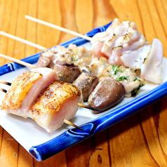 焼き鳥、串焼きは備長炭でじっくりと焼き旨味を凝縮★