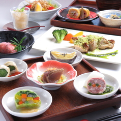 夏季限定【お食事のみ】納涼床コース~祇園~<全12品>7480円(税込)