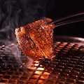 料理メニュー写真&nbsp;〈4〉お肉の部位ごとの最も美味しい焼き方をお伝えします。
