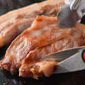 料理メニュー写真 岩中豚サムギョプサル(肩ロース)