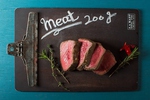 オーナーがこだわり抜いた道産牛を鉄板焼きでご提供！