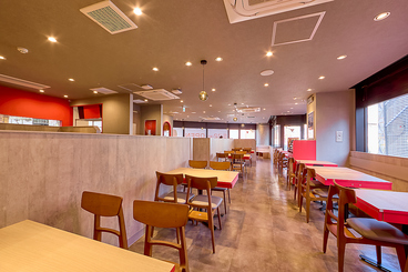 赤から 水道橋駅前店の雰囲気1