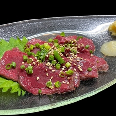 馬刺し