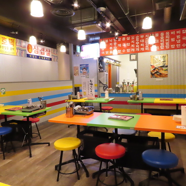 豚大門市場 トンデムンシジャン 仙台国分町店の雰囲気1