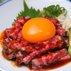黒毛和牛 レアステーキ ユッケ