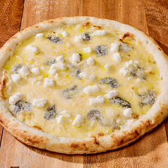 4種のチーズのクアトロフォルマッジ