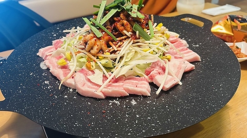 【西大路駅すぐ！】こだわりの料理の数々と豊富なお酒を楽しむネオ酒場”ダンラン”♪