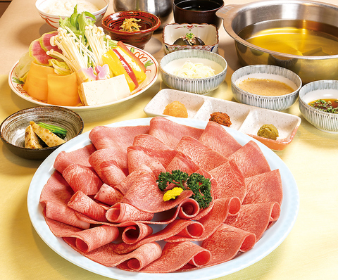 落ち着いた雰囲気/黒毛和牛・国産豚！