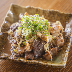 【お酒がすすむ！】ホルモン焼き 580円(税込)の写真