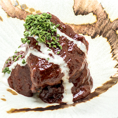 牛ほほ肉赤ワイン煮込み