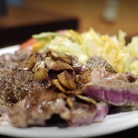 刺身や海鮮だけじゃない！ステーキや焼鳥など肉も豊富