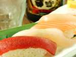 元寿司職人の料理長が握る『男の握り寿司』。居酒屋でこれだけ美味しいお寿司も食べられるのは嬉しい