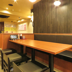 ゆったりとしたお席は接待、居酒屋デート、ご家族でのお食事にも最適◎※画像は系列店です。