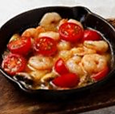 海老と野菜のアヒージョ