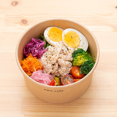 エムサラダボウル