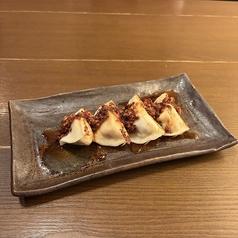 自家製ジンジャーラー油の王道焼き餃子 4個
