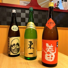 【1．各地のお酒】日本酒や芋焼酎、麦焼酎にこだわる