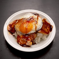 チャーシューエッグ丼 (中)