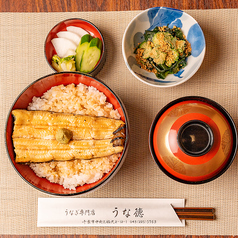 白焼き丼 （鰻1/2匹分）