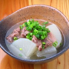 食べたらほっこり♪牛すじ大根