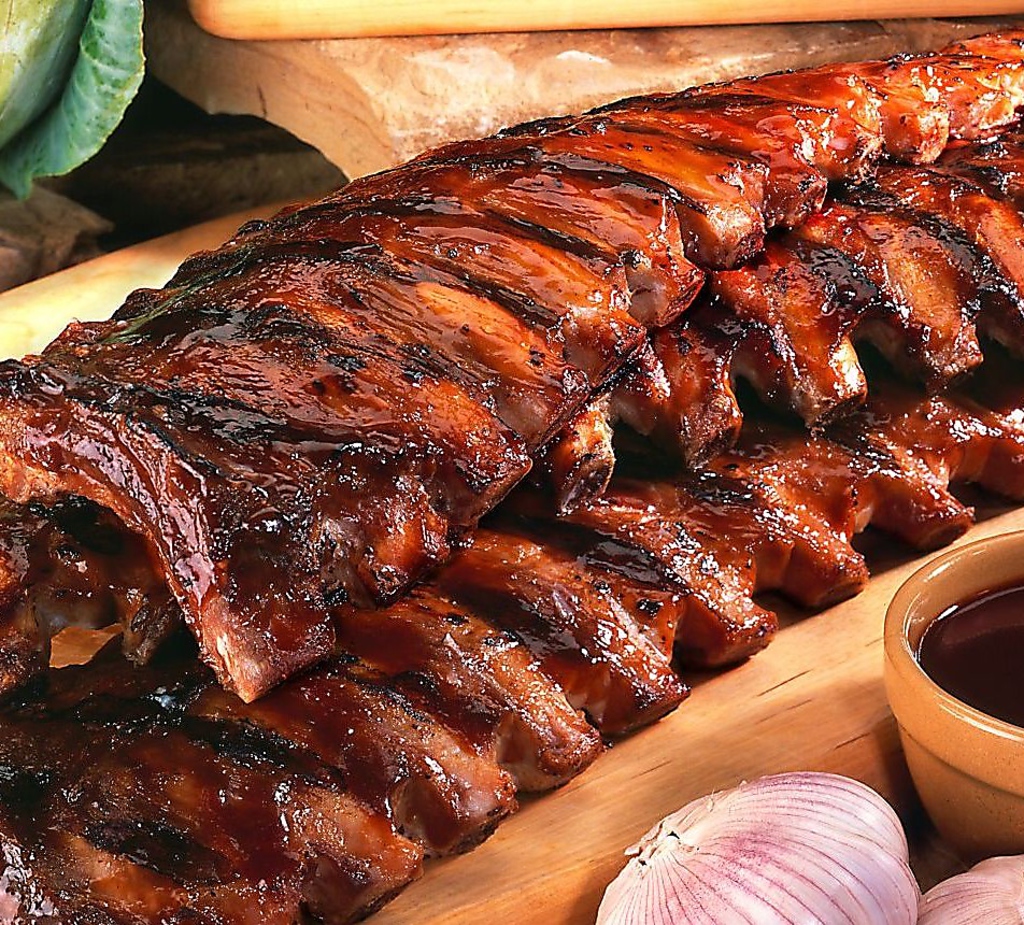 おすすめ！自家製たれにじっくり漬け込んだ自家製スペアリブ！梅田/西梅田/個室/歓送迎会/食べ放題