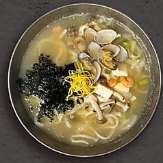 海鮮カルグクス