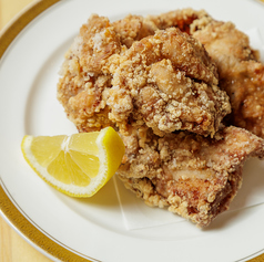 特製鶏もも唐揚げ