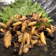 蜂の子塩炒め
