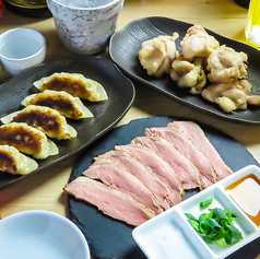 鴨出汁麺酒場シフクの特集写真