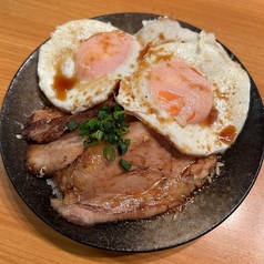 チャーシューエッグ