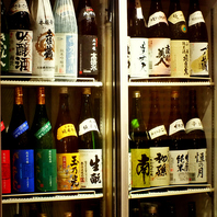 日本酒の品ぞろえはピカイチ！海鮮料理のお供にどうぞ。