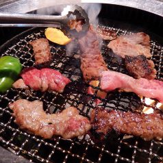 食肉卸の会社直営だからこそできる、素材へのこだわり。