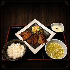 牛たん定食【味比べ<塩・味噌・柚子胡椒>】《3枚6切れ》