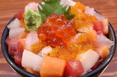 料理を引き立てる多彩なドリンクメニューで特別な体験を