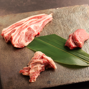 北海道焼肉百折歩撓羊と牛とジビエと海鮮のおすすめ料理1