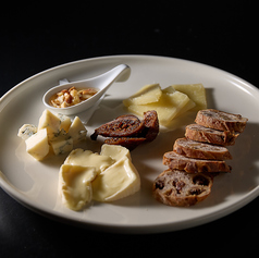 チーズの盛り合わせ