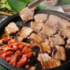 【野菜とお肉を一緒に巻いて！たっぷり2人前】豚大門市場セット 2人前/ハーフ