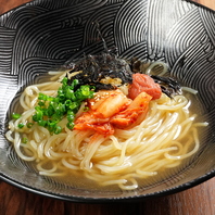 焼肉を彩る豊富な逸品とこだわりの一皿